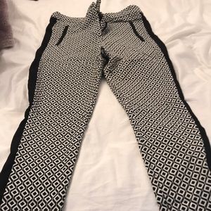 Fashion nova pants never worn